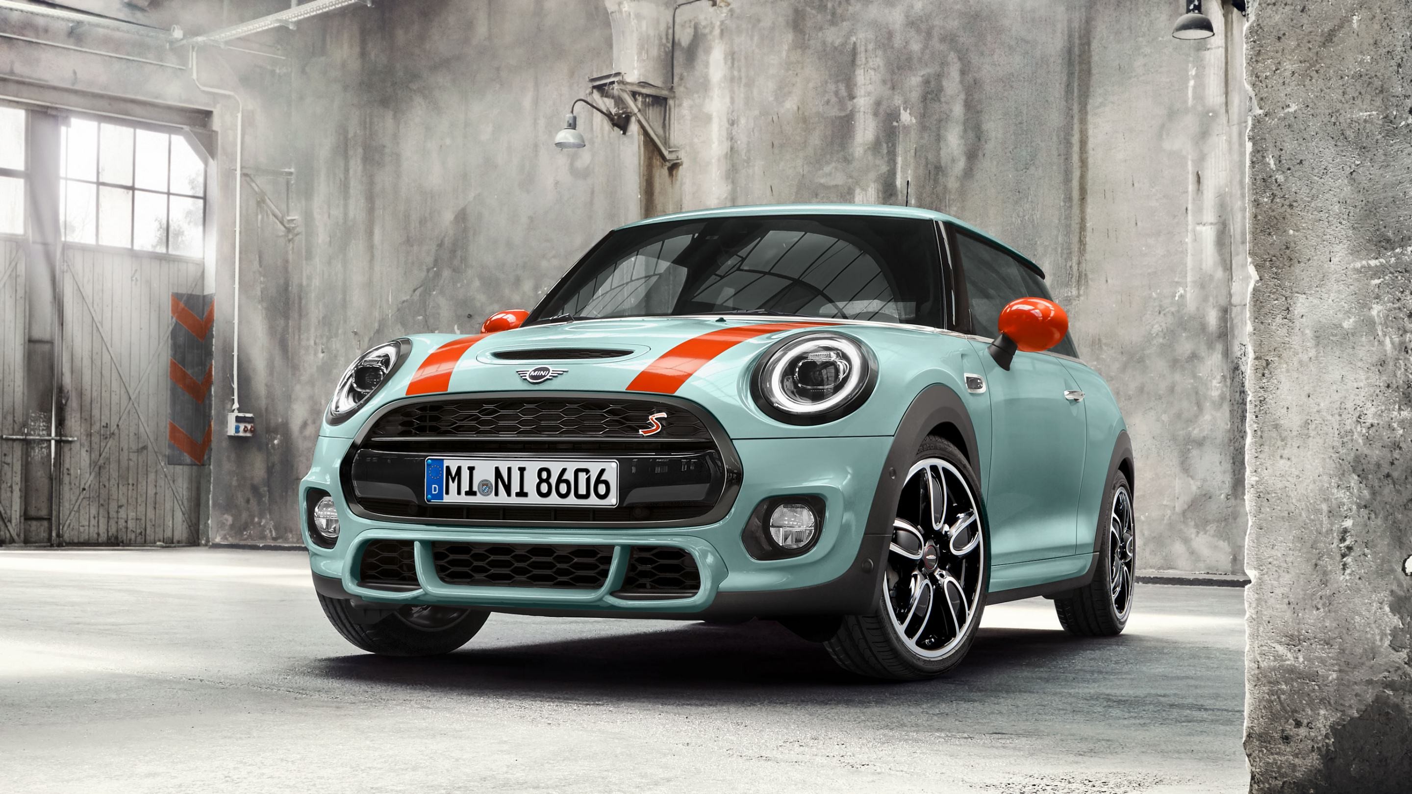 MINI 3 Ajtós - Ice Blue Edition (Delaney)